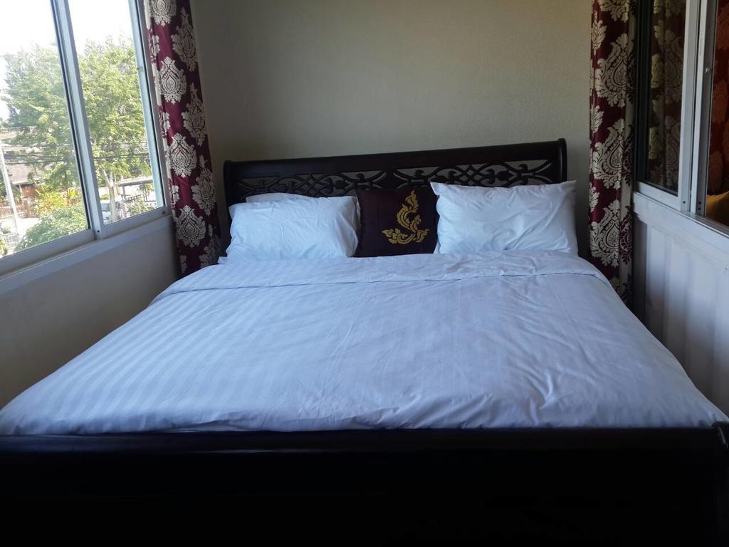 Farsai Homestay ลพบุรี ภายนอก รูปภาพ