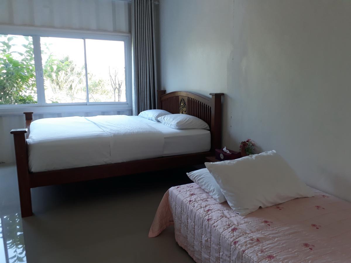 Farsai Homestay ลพบุรี ภายนอก รูปภาพ