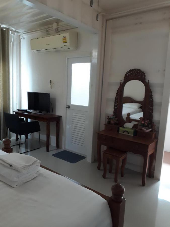 Farsai Homestay ลพบุรี ภายนอก รูปภาพ